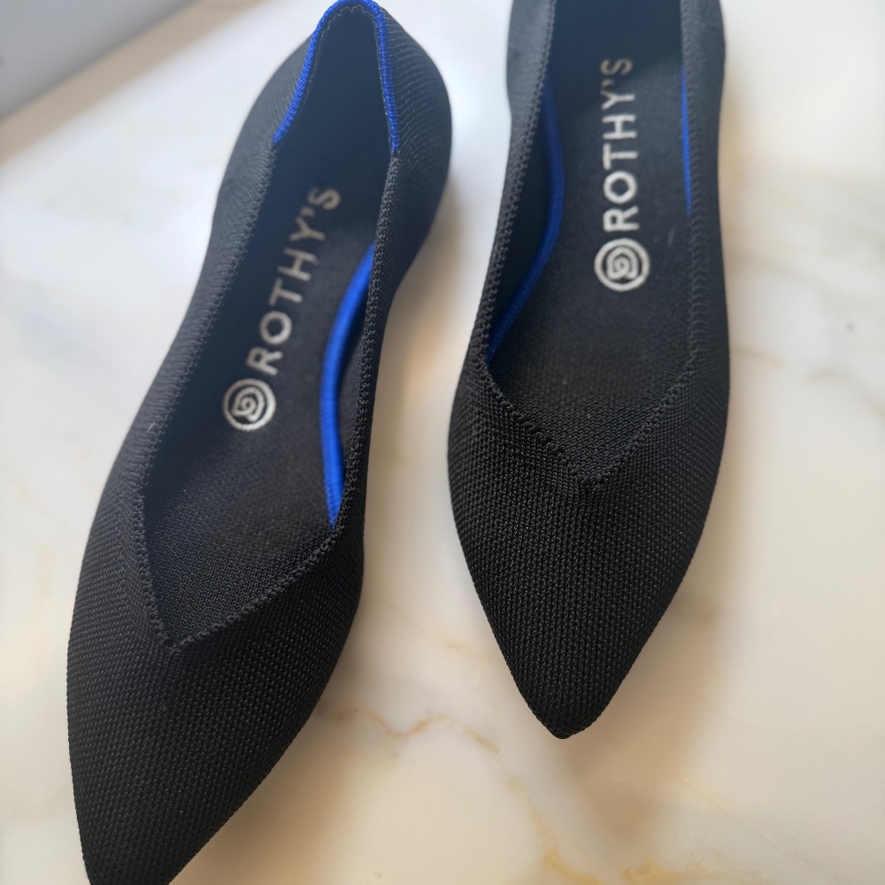 Rothys Black The Point Flats 8W